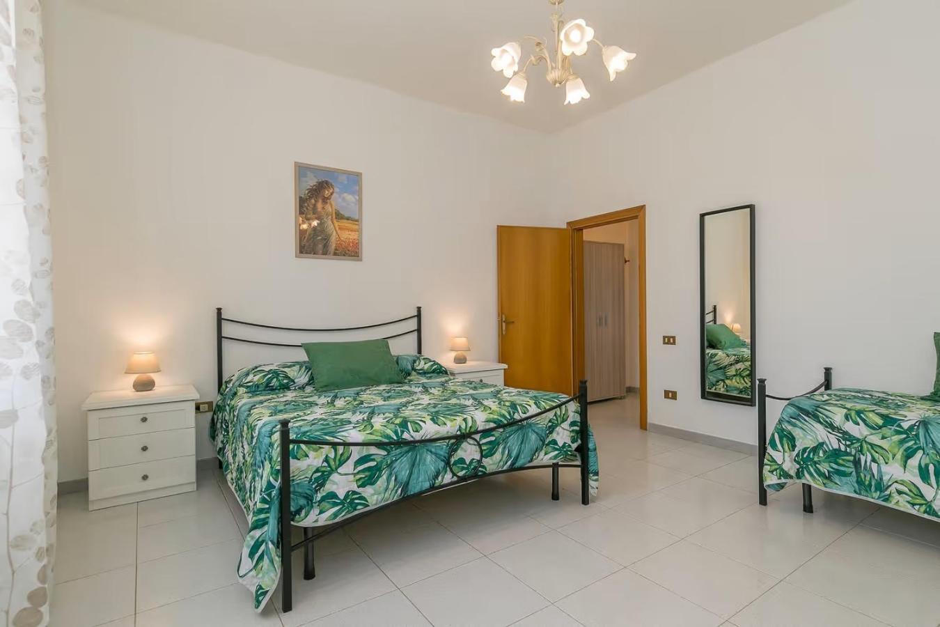 Agriturismo I Debbi Биббона Экстерьер фото
